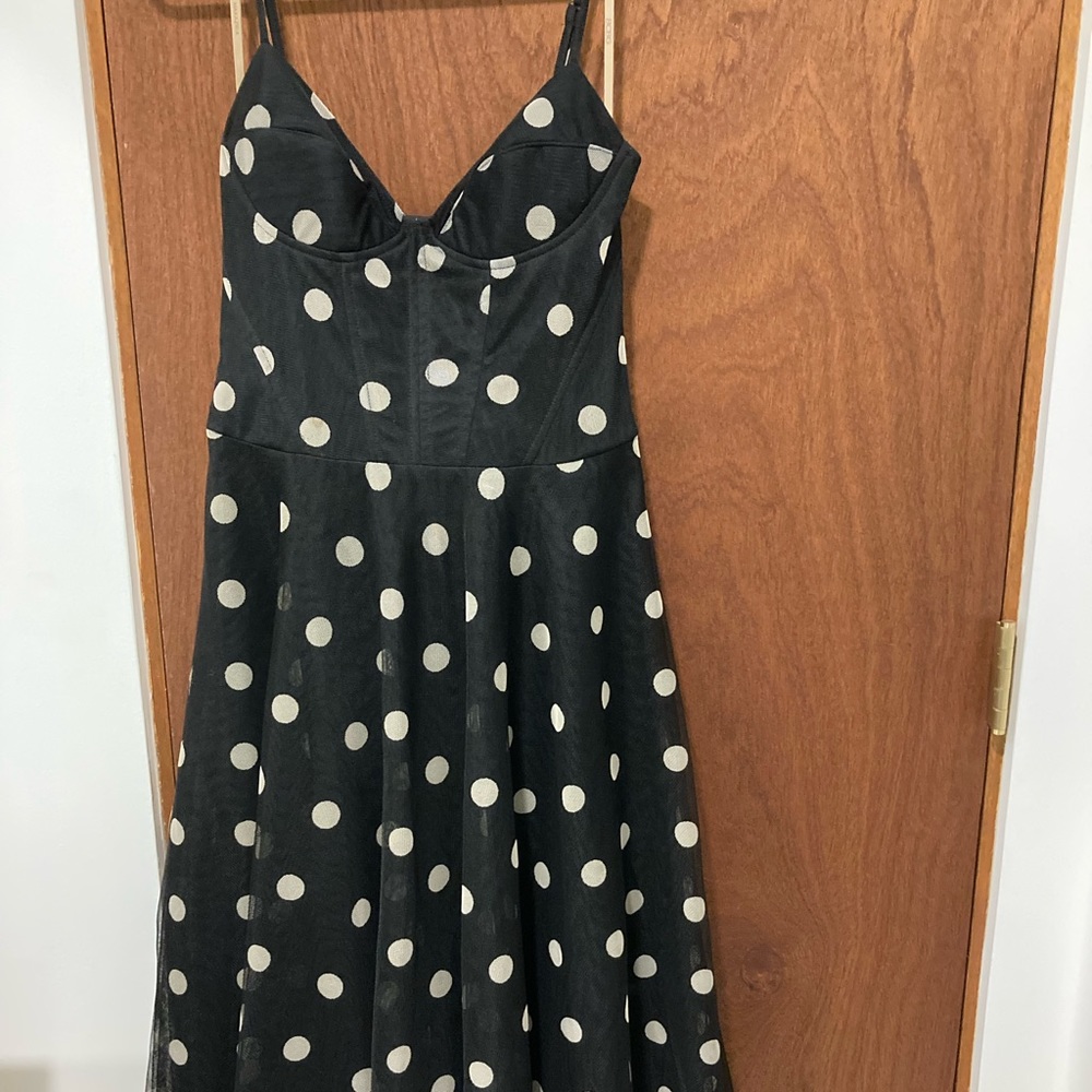 Beautiful BCBG Max Azria Polkadot Dress Size 6 Retro Rockabilly Style